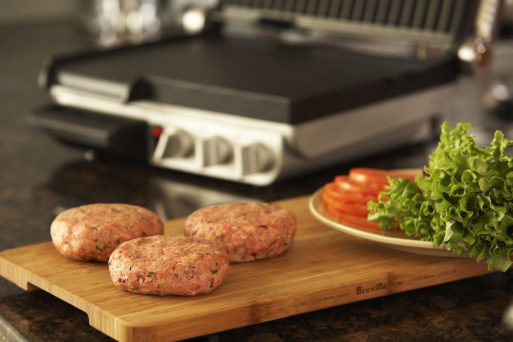 Идеальные домашние котлеты для бургеров: секреты вкусного рецепта