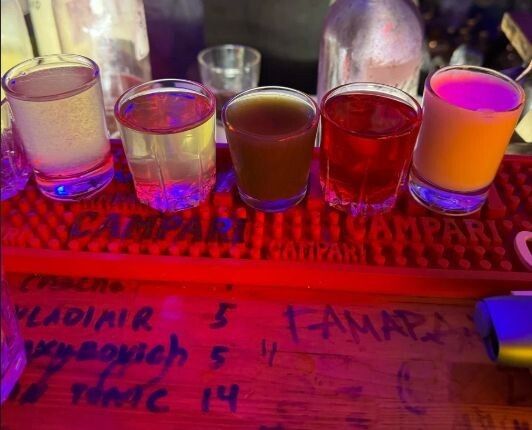 Топ-3 рюмочные Тбилиси: куда идти за настойками, атмосферой и грузинской душой