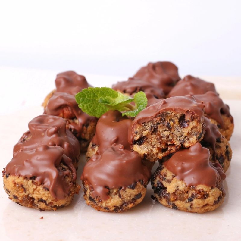 Насладитесь простотой: ореховое печенье всего за 4 ингредиента