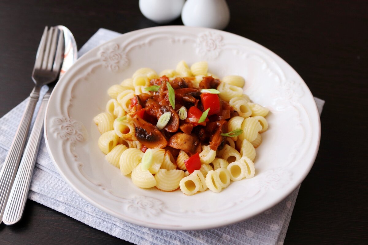 Вкусный постный паприкаш из шампиньонов для всей семьи