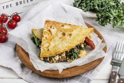 Как приготовить ароматную тортилью с тофу и цукини