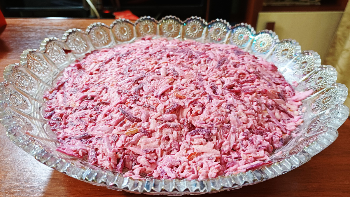 Необычный салат, который удивит ваших гостей