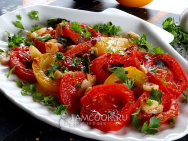 Летние рецепты с помидорами, которые вдохновят на кулинарные эксперименты