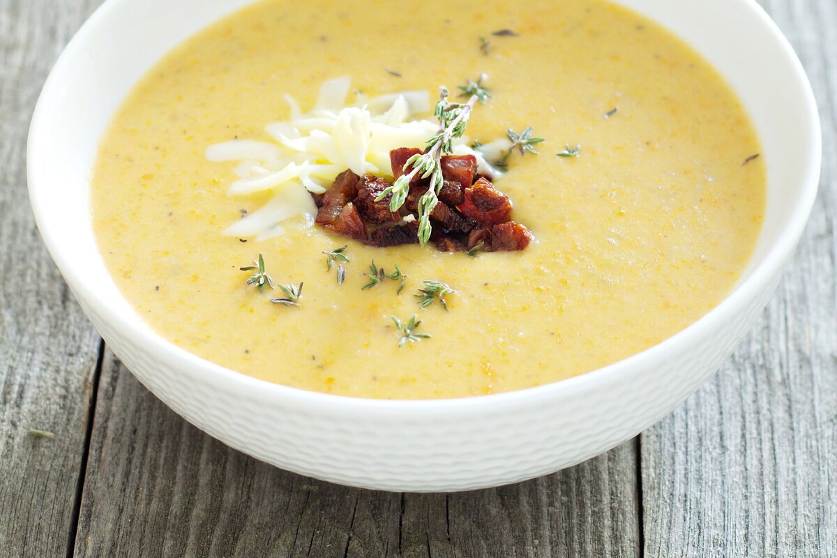 Удивительно нежный сырный суп за 30 минут