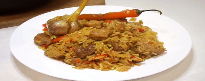 Плов из свинины: 8 завораживающих рецептов на любой вкус