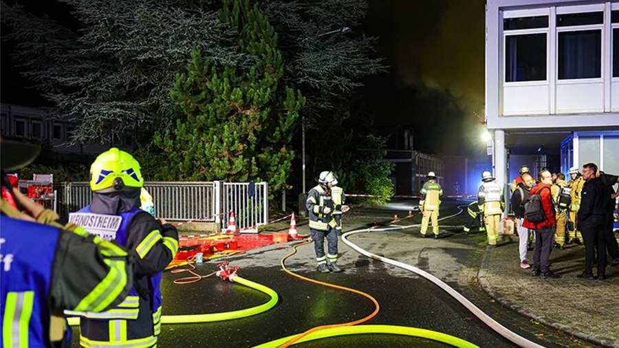 Четыре человека пострадали в результате аварии на химическом заводе в Германии