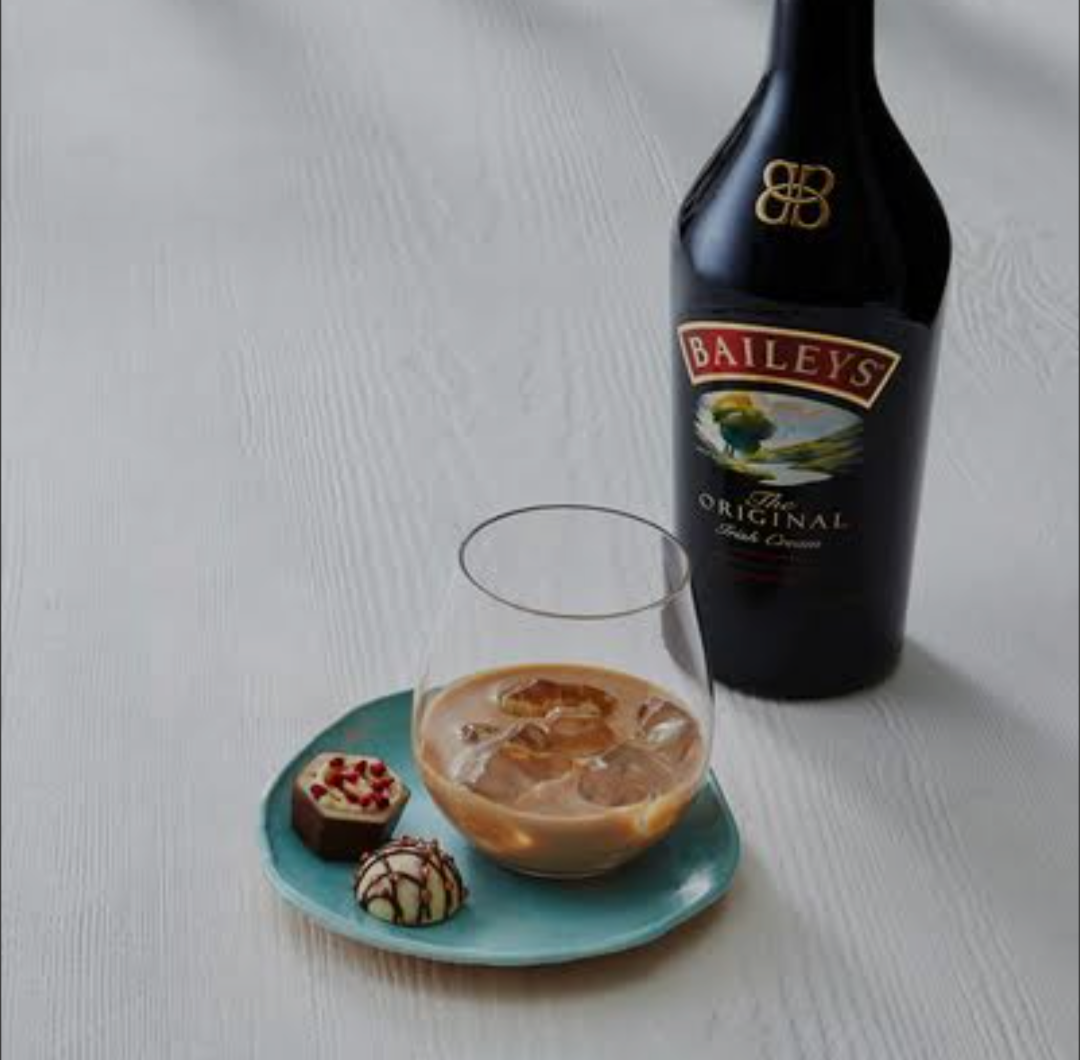 Уникальные рецепты домашних ликеров для праздника