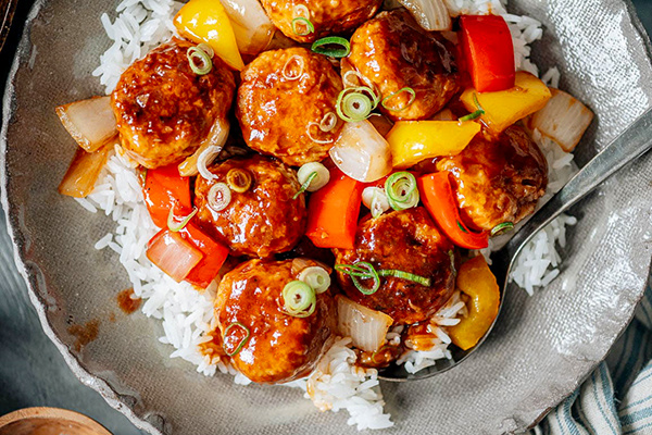 Кисло-сладкие фрикадельки: идеальный рецепт для всей семьи