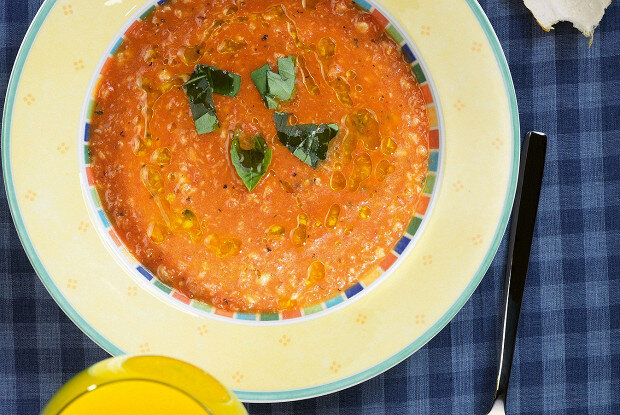Вдохновляющий рыбный суп с томатами