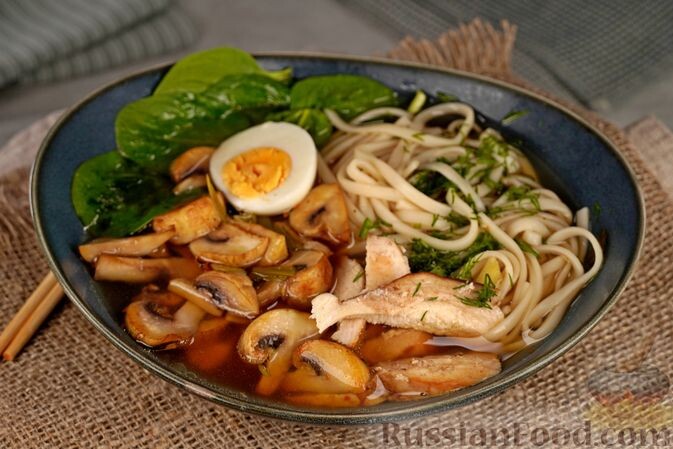 Вкусные и простые супы: от рамена до сливочного шедевра