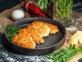 Сочные куриные котлеты с сыром и зеленью: идеальный рецепт для всей семьи