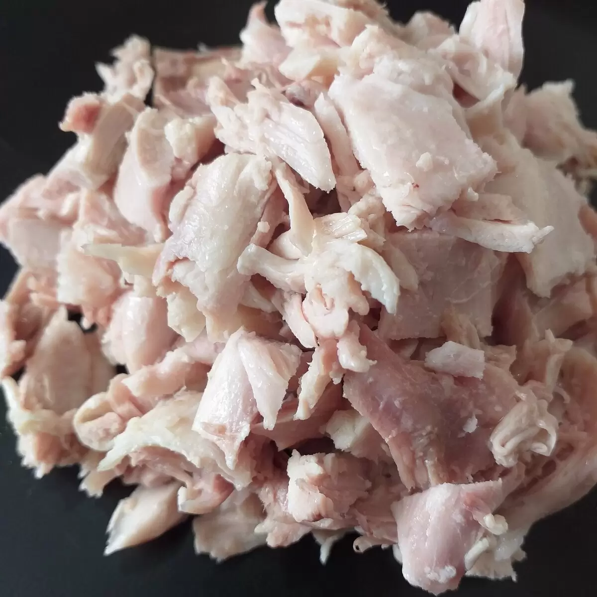 Суп "Садиковский" с консервированным горошком и вареным яйцом